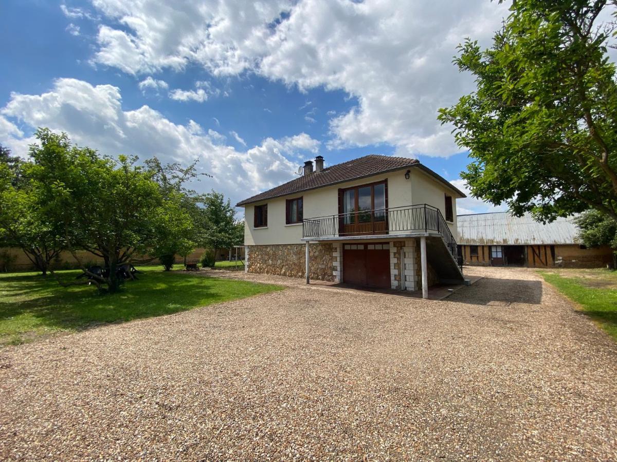La Bonneville Maison Chaleureuse Avec Un Grand Jardin מראה חיצוני תמונה