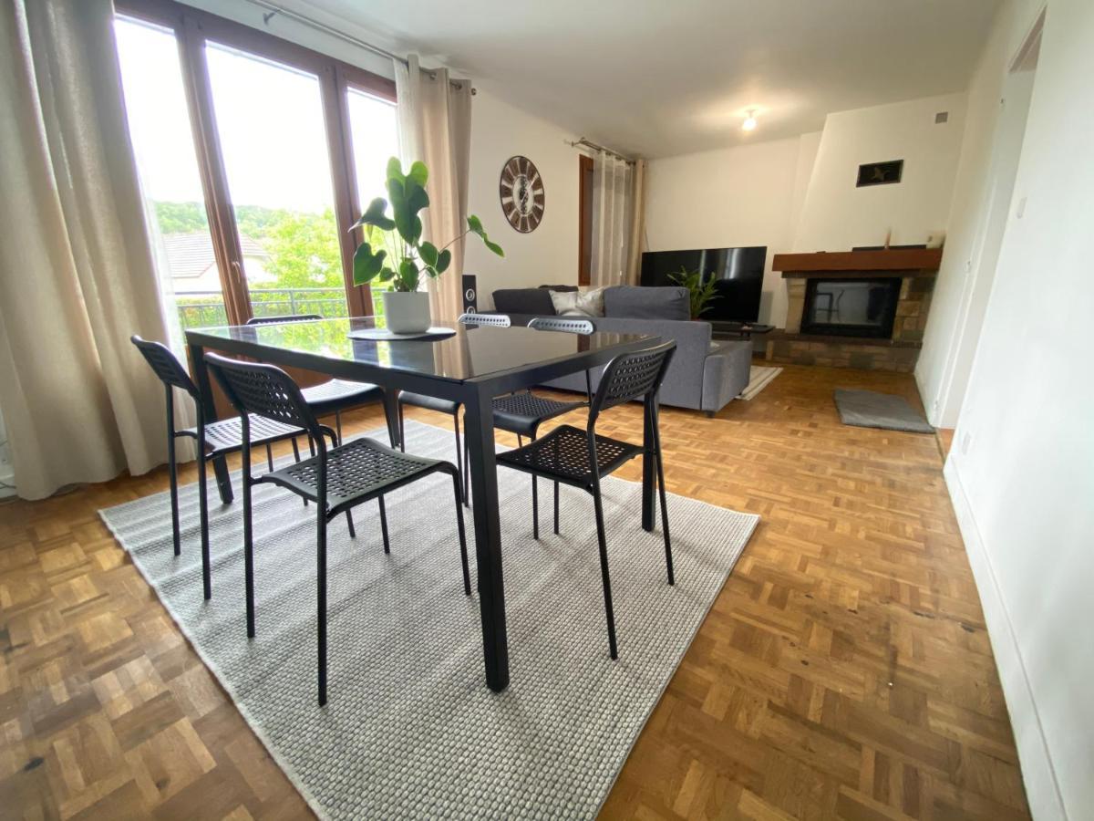 La Bonneville Maison Chaleureuse Avec Un Grand Jardin מראה חיצוני תמונה
